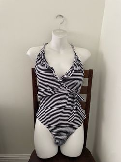 Bathing suit