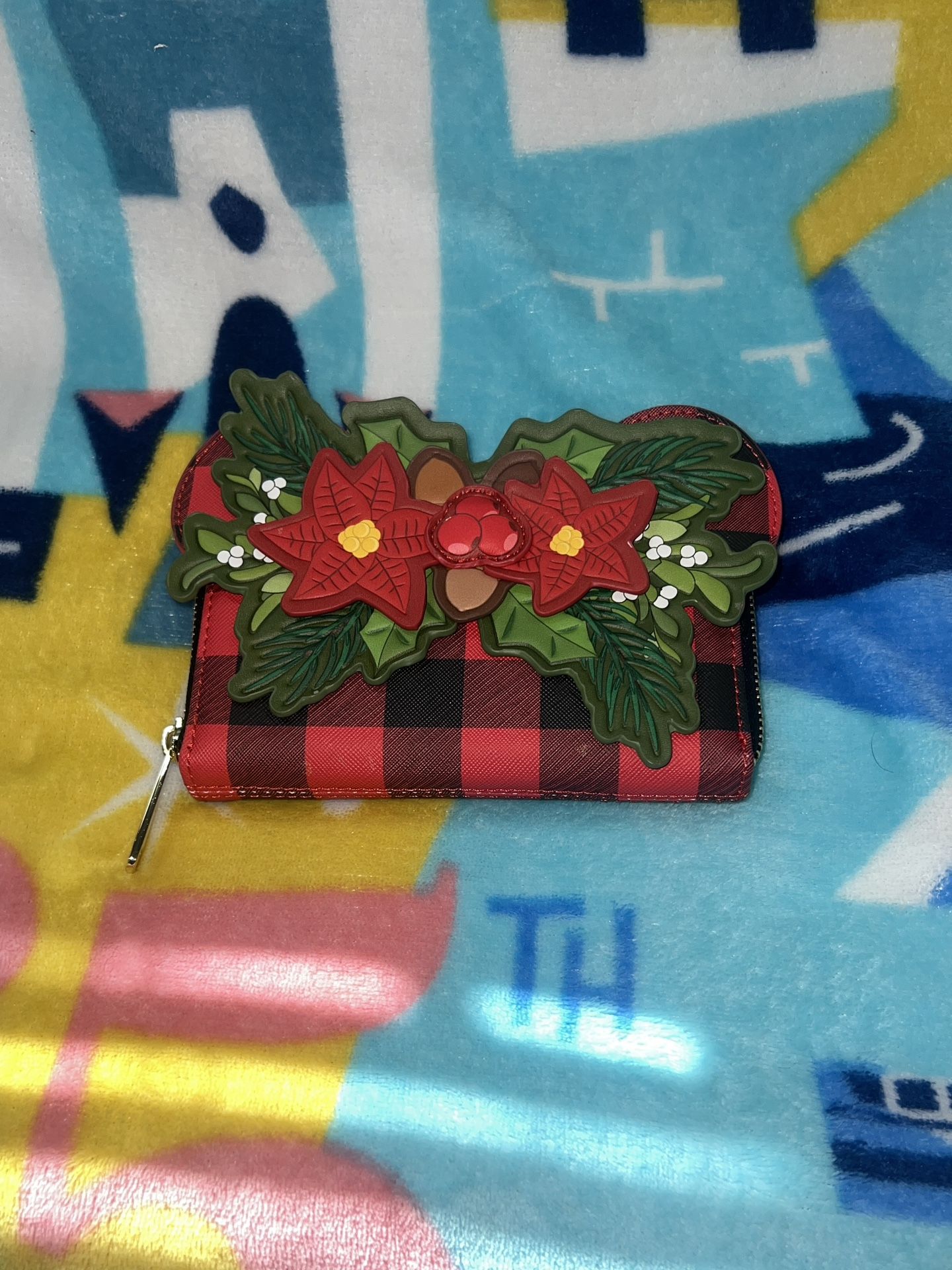 Loungefly Disney Minnie Mouse Plaid Holiday w/Poinsettias Zip Around Wallet NWT