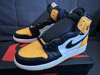 Nike Air Jordan 1 Retro High OG Taxi (GS) - Size 7Y