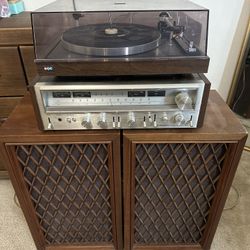 Vintage stereo 