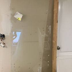 Table Top Protection Glass Or Shower Door tempered