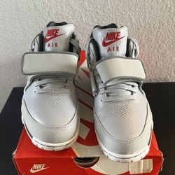 Nike Air Trainer Victor Cruz “Wolf Grey”