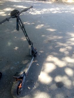 HONEYWELL H4 ELECTRIC SCOOTER $560