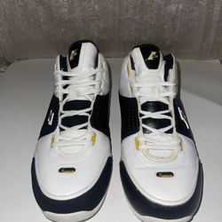 REEBOK 13 RIZING ii IVERSON PFE SAMPLE