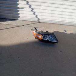 14 To 17 Headlight Honda Odyssey Passenger ( Oem)