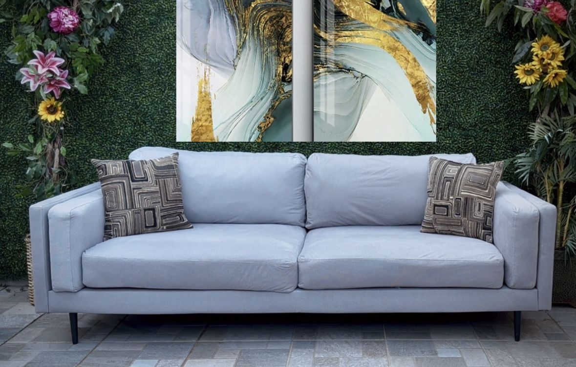(Free Delivery 🚚) Wide American Furniture Gray Couch 🛋️
