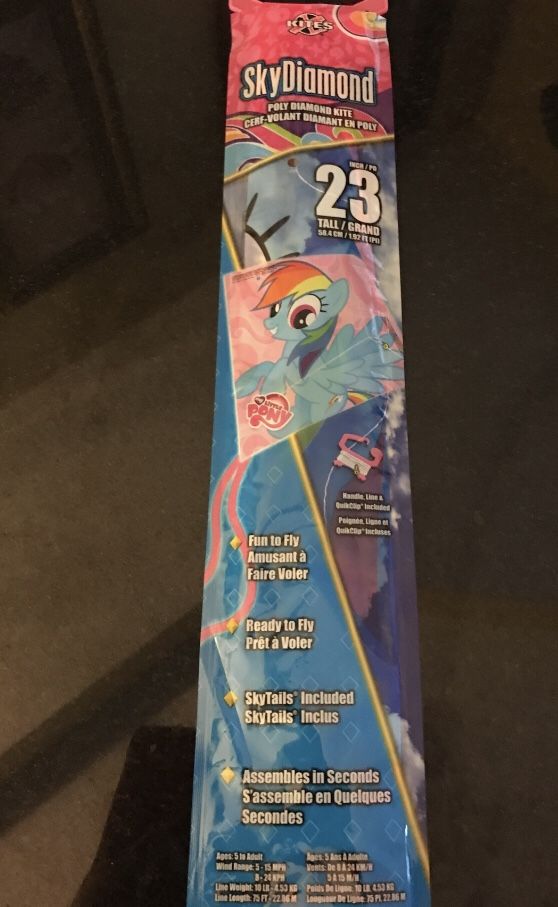SkyDiamond Kite 23 Inch