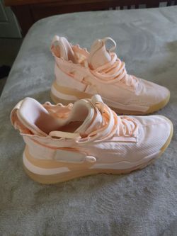 Jordan Proto-Max 720 in the "Crimson Tint"