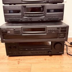 Sound System Kenwood and DCM speakers 