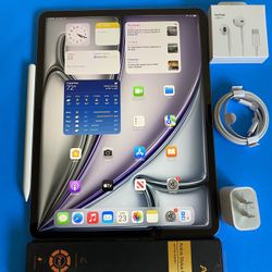  Apple IPad Air 13” (Liquid Retina Display / M2 chip / 2024  model) 128GB with Pen, keyboard & Accessories