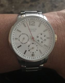 Coach for women ( no work