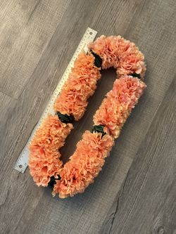 Carnation Forever Flower Lei 
