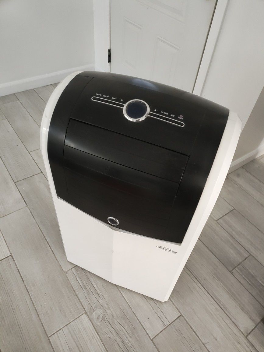 Standing AC Unit