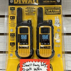 Dewalt Heavy Duty 2-Watt Walkie Talkies 2pk Brand New 