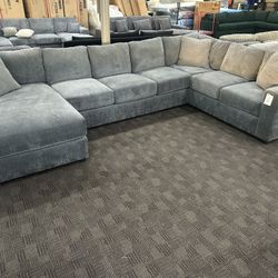 Extra Large Comfy Sectional (pick Your Color!) 