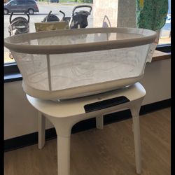 Mamaroo Motion Bassinet 