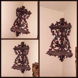VINTAGE ORNATE WOODEN DECOUPAGE FLORAL FLOWER PAISLEY TWO-TIERED 2 TIER CORNER SHELF LEDGE ACCENT DISPLAY