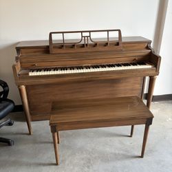 Free Piano (please Don’t Waste My Time)