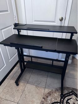 Like New - Mobile Standing Desk