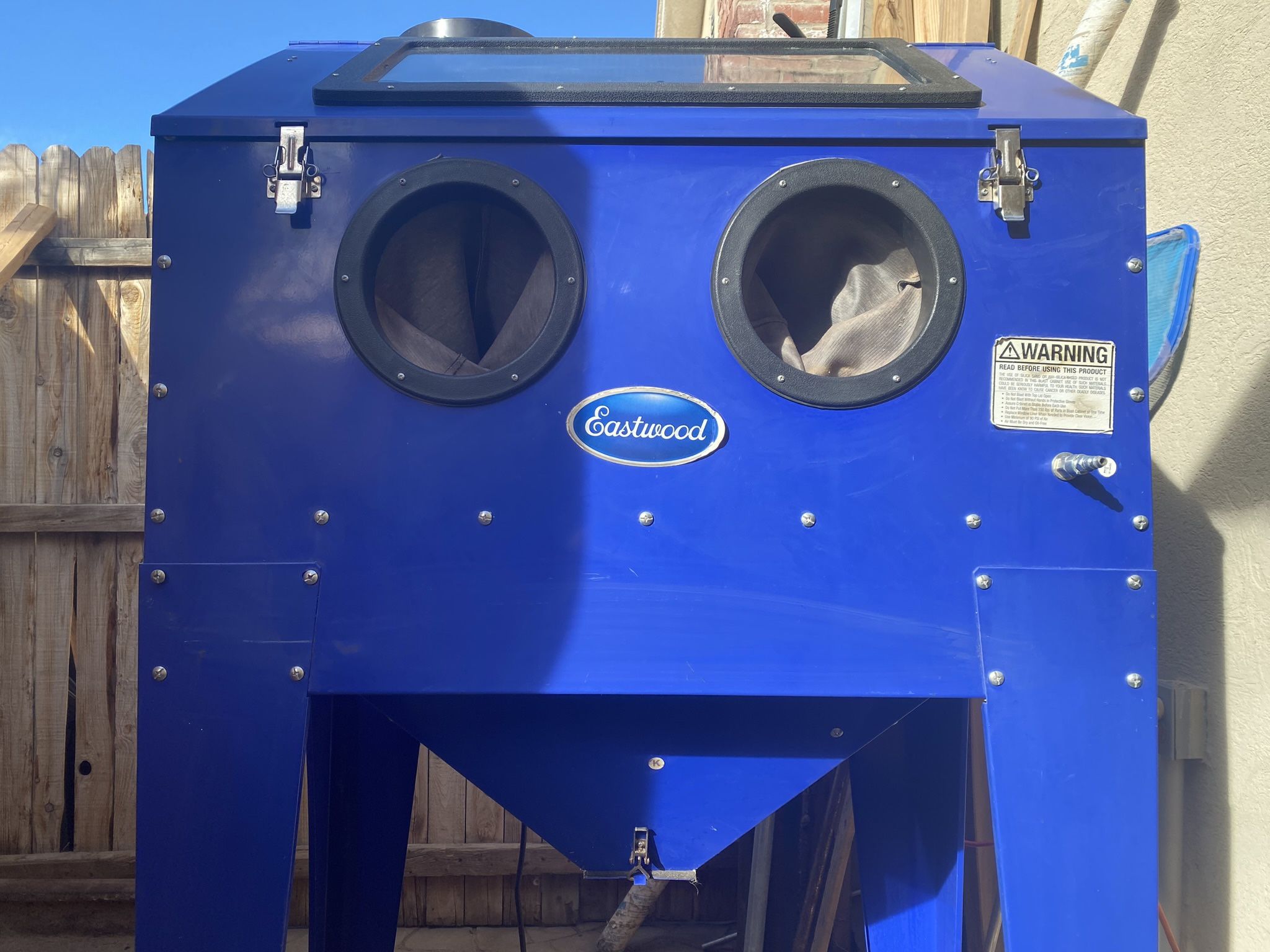 Eastwood B60 Abrasive Media Blast Cabinet & Eastwood Dust Collection System (Filter Canister)
