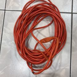 Outdoor/ Indoor  Extentioncord 48”