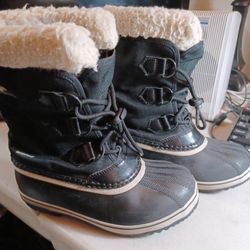Snow Boots SOREL. Yoot Pac Nylon NY1962 Black 010 