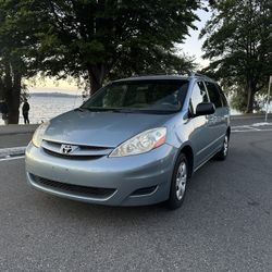 2008 Toyota Sienna