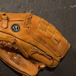 Nike Diamond Ready Keystone 1400 14” Baseball Glove Right Handed 