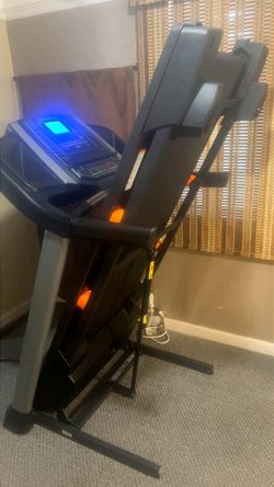 $200 must go! Nordictrack Treadmill for sale. Clean works great!