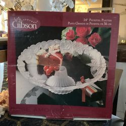 Japanese 14” Pedestal Cake Platter