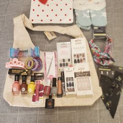 New Makeup,accessories,bags,mini Perfume 