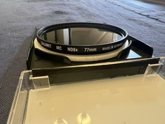 Calumet 77mm ND8 (3-Stop) Neutral Density Filter, Made in Germany - Like New