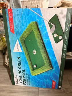 Eastwood Pines Floating Green Pool Golf Game