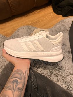 White Cloudfoam Adidas Women Size 7