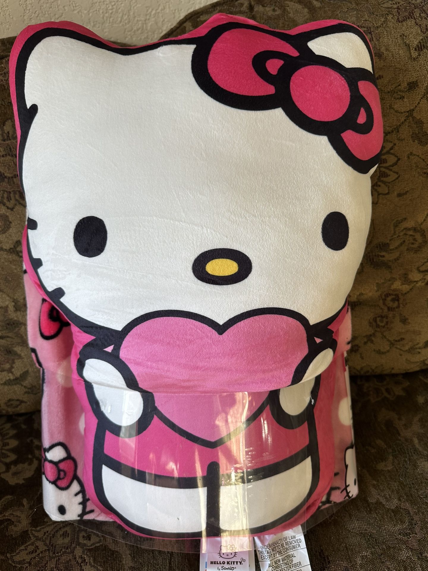 Hello Kitty Pillow N Throw set