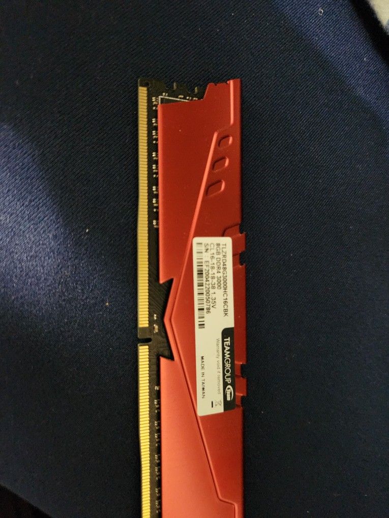 16GB RAM ddr4 (8x2)