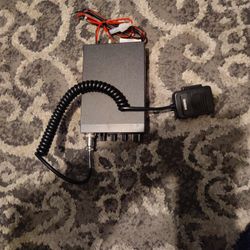 Uniden Pro 520xl C.B. Radio
