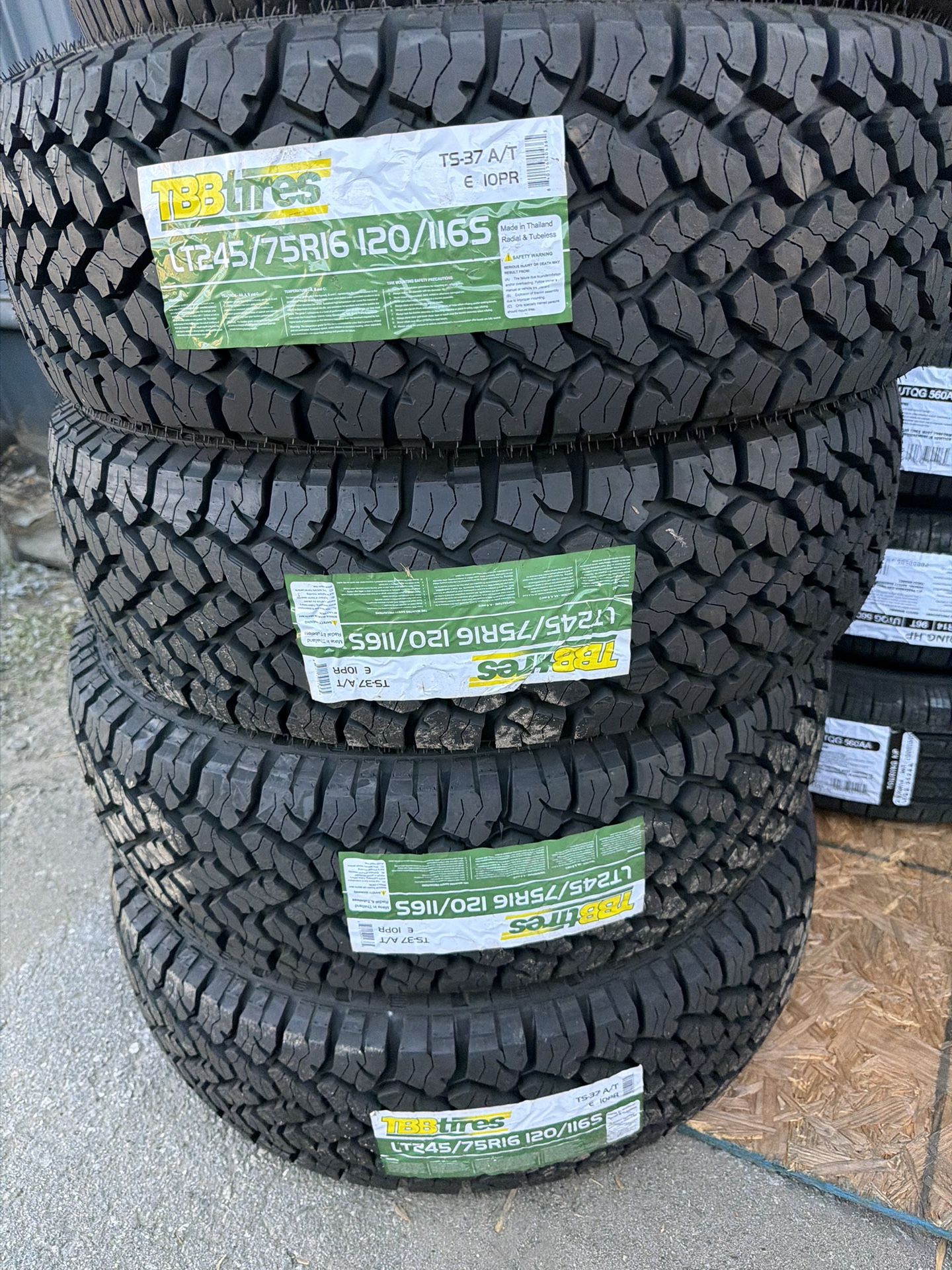 245/75/16 TBB LT at Tires Installed And Balanced / Instaladas Y Balanceadas