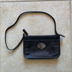 Harley Davidson Black Leather Shoulder Bag 8.75in by 6in