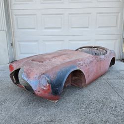 1956 Ferrari S.I.L.A. Bimbo Racer V12 (Italian Handbuilt Child's Car)