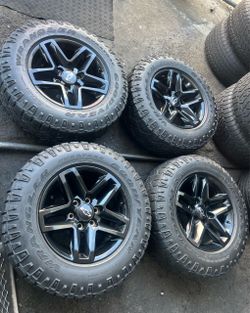 (4) 18” Chevy Wheels Installation Included