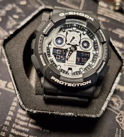 Gshock GA100BW- 1A
