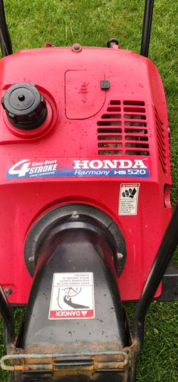 Honda HS520 snow blower electric start