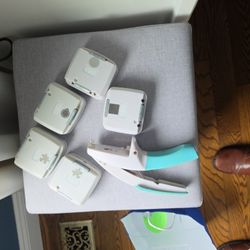 Creative Memories Punch System With Pinches 