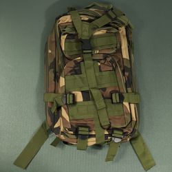 30L Backpack. Hiking, Camping, Outdoor Camo