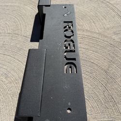 Rogue Wall Mounted Bench Hanger