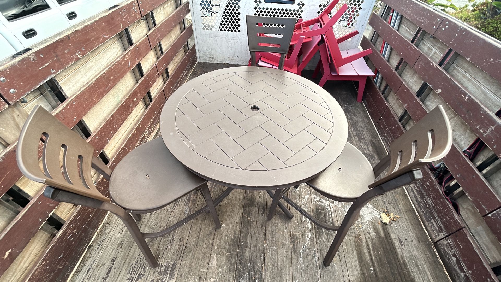 Comedor De Patio. Es De Metal. X $140