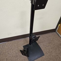 Vertical Multiple Monitor Desk Stand 30”