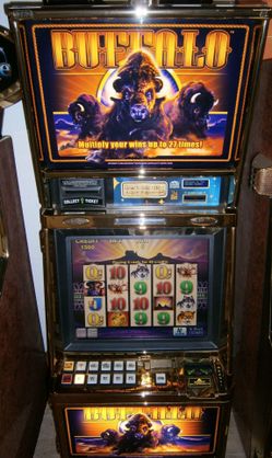 Aristocrat Buffalo slot machine