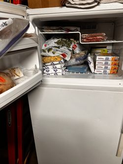 Refrigerator 18 CF